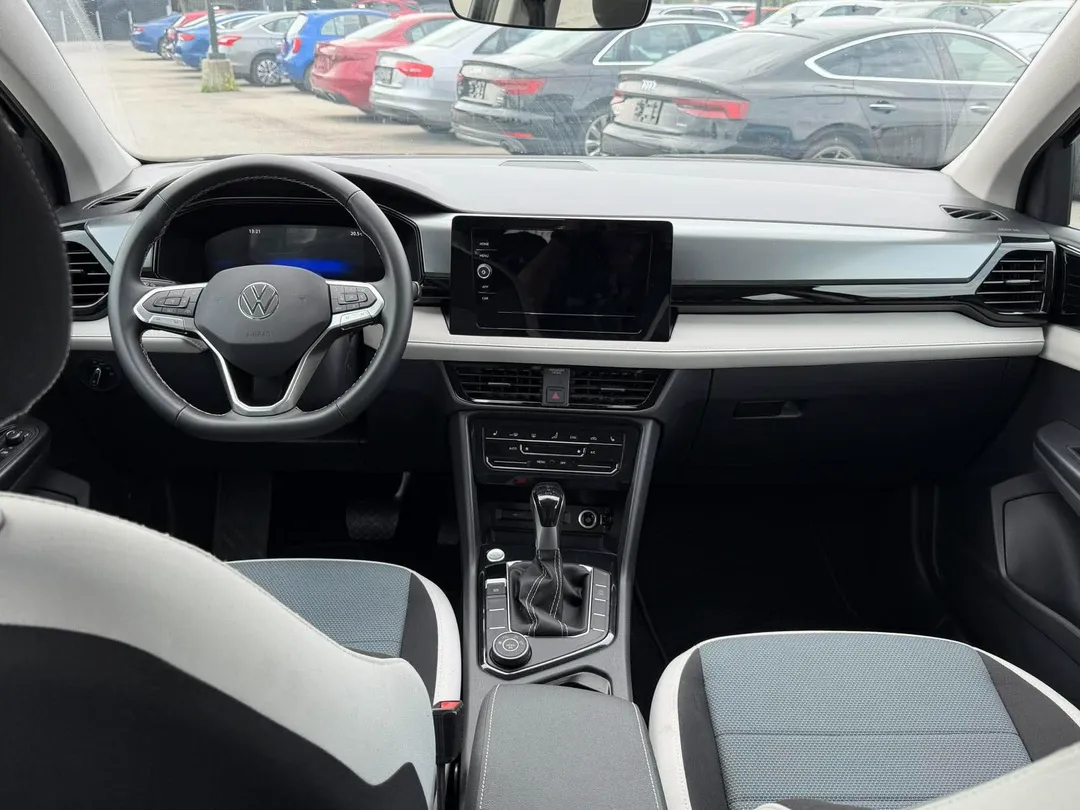 Volkswagen Taos Trendline 4MOTION 2026, photo 8