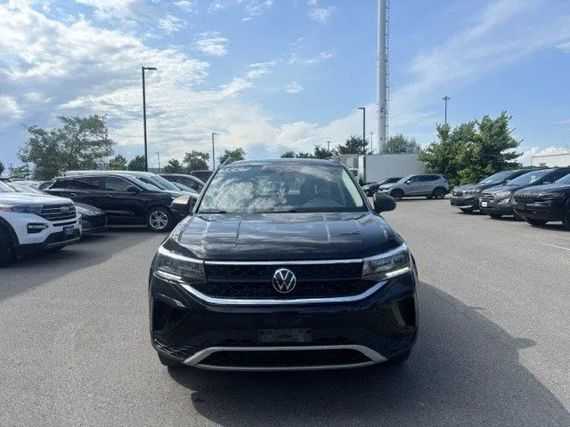 2022 Volkswagen Taos — photo 2