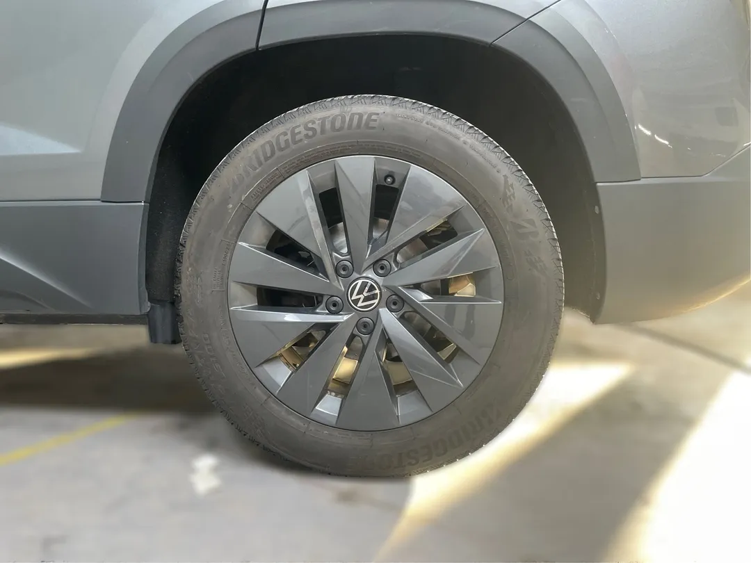 2022 Volkswagen Taos — photo 5