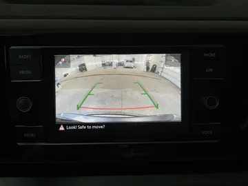 2022 Volkswagen Taos - image 20