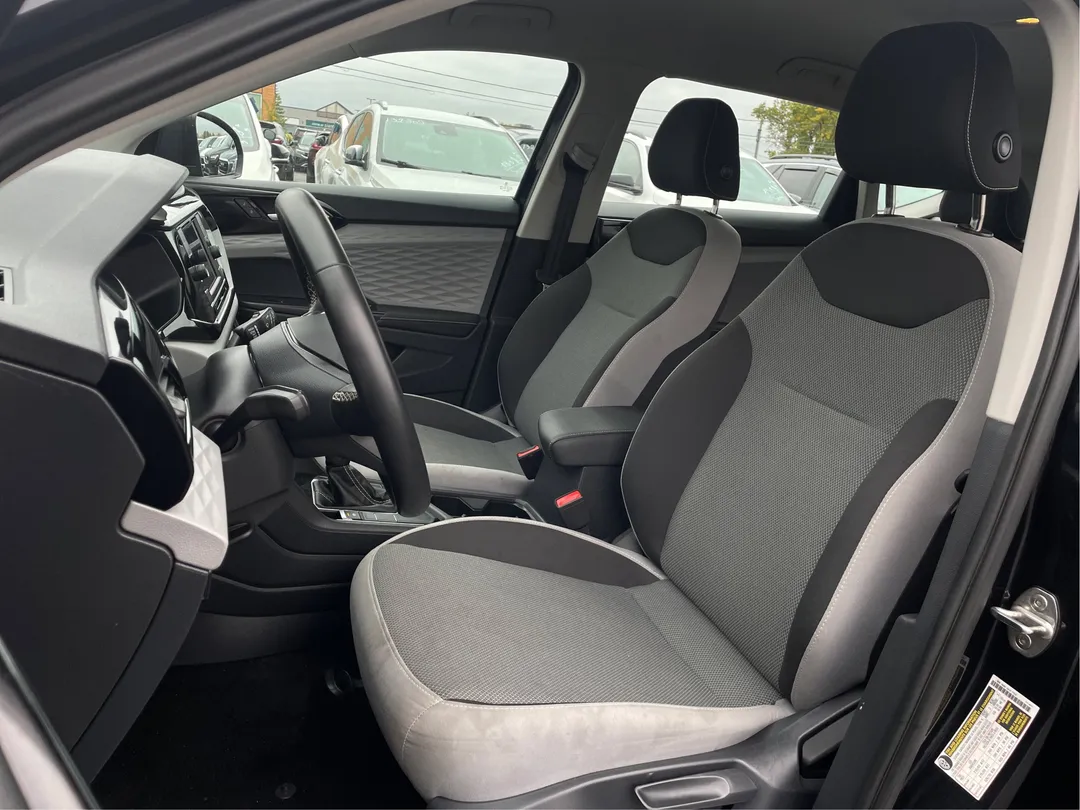 2024 Volkswagen Taos for sale - photo 3