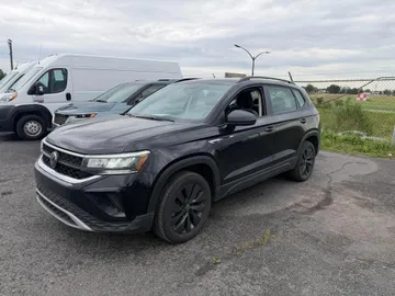 2024 Volkswagen Taos - image 3