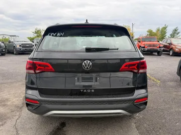 2024 Volkswagen Taos - image 6