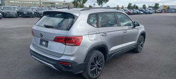 2024 Volkswagen Taos - image 7