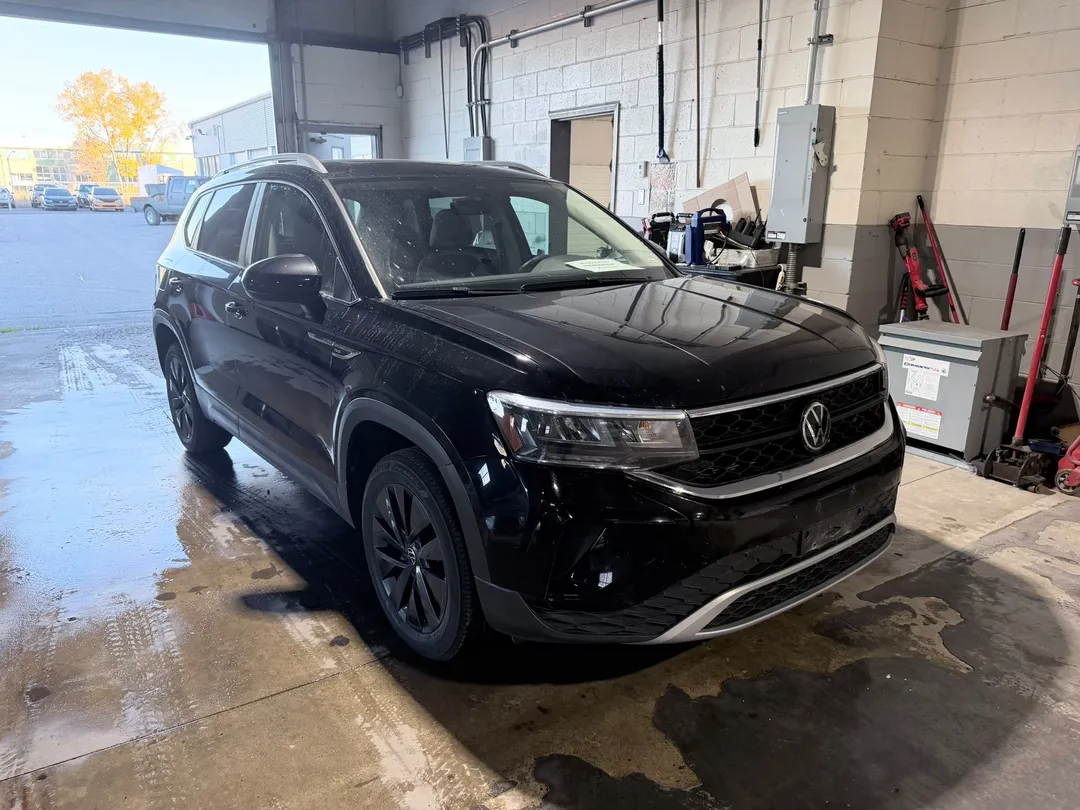 2024 Volkswagen Taos for sale - photo 1