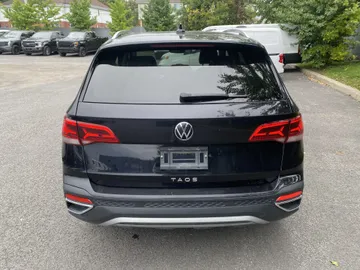 2024 Volkswagen Taos - image 6