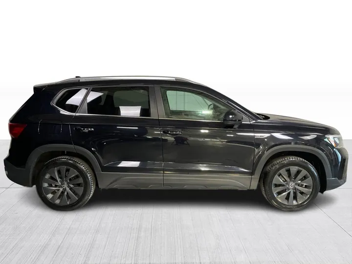 2024 Volkswagen Taos