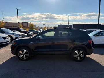 2024 Volkswagen Taos - image 6