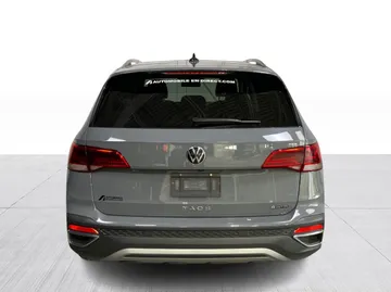 2022 Volkswagen Taos - image 13