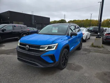 2024 Volkswagen Taos - image 3