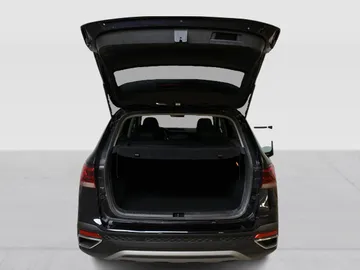 2022 Volkswagen Taos - image 14
