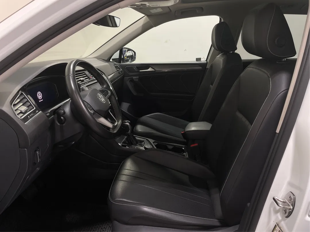 2023 Volkswagen Tiguan for sale - photo 3