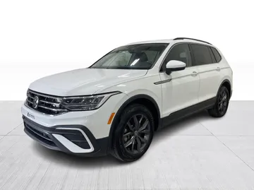 2023 Volkswagen Tiguan - image 10