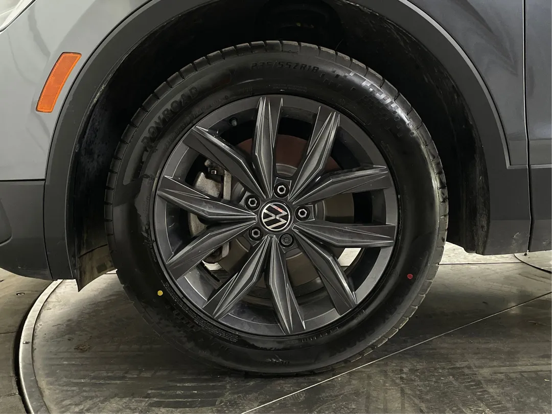 2023 Volkswagen Tiguan — photo 6