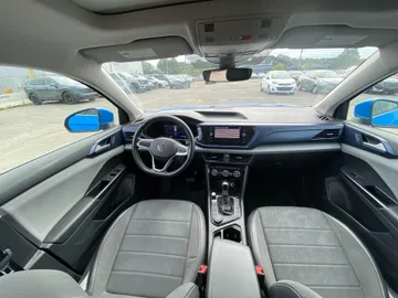 2023 Volkswagen Taos - image 8