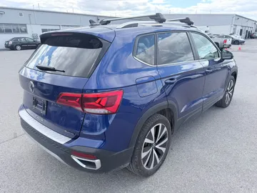 2023 Volkswagen Taos - image 4