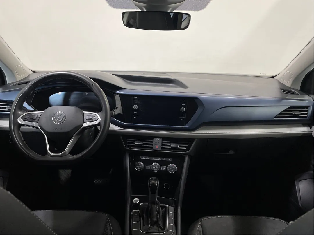 2024 Volkswagen Taos — photo 4