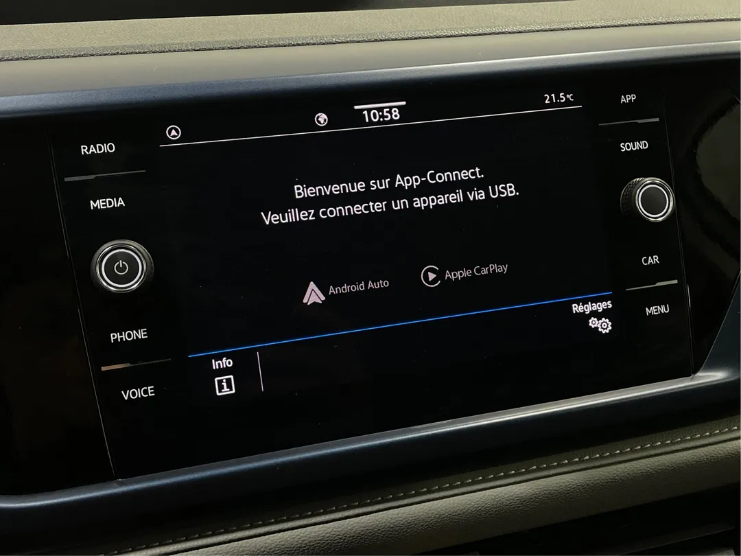 2024 Volkswagen Taos — photo 6
