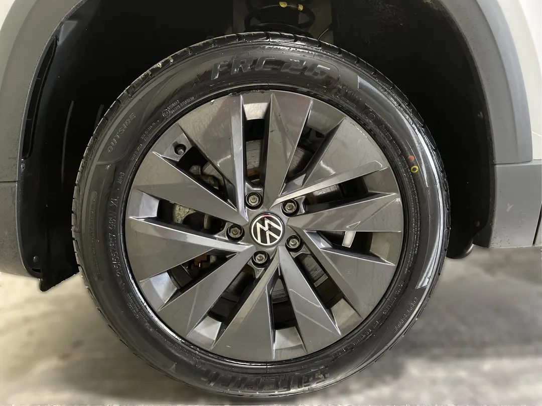 2024 Volkswagen Taos — photo 5