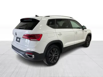 2024 Volkswagen Taos - image 14