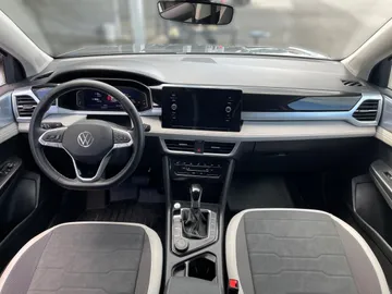 2025 Volkswagen Taos - image 4