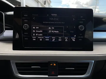 2025 Volkswagen Taos - image 25