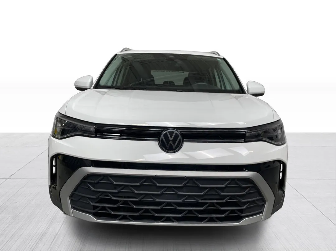 2025 Volkswagen Taos — photo 7