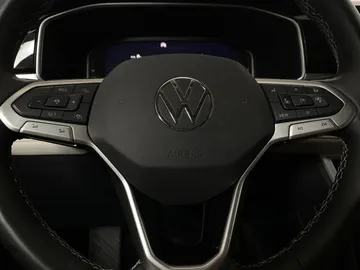 2025 Volkswagen Taos - image 17