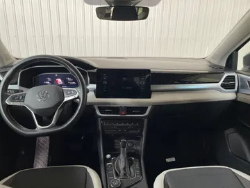 2025 Volkswagen Taos - image 4
