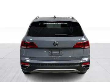 2024 Volkswagen Taos - image 12
