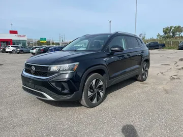 2024 Volkswagen Taos - image 3