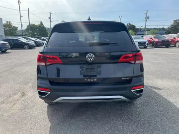 2024 Volkswagen Taos - image 7
