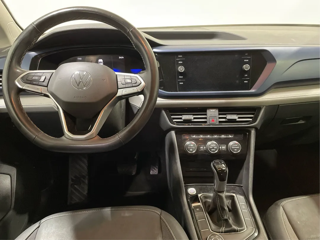 2024 Volkswagen Taos for sale - photo 4
