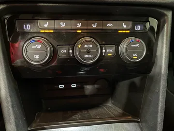 2024 Volkswagen Taos - image 21