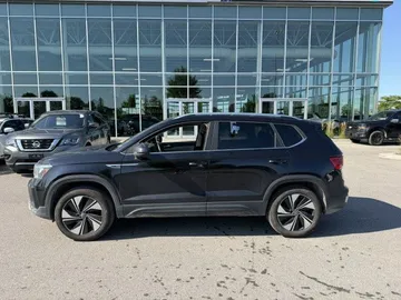 2024 Volkswagen Taos - image 4