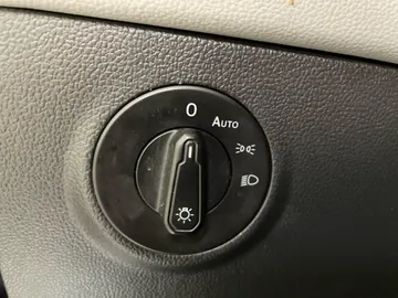 2024 Volkswagen Taos - image 28