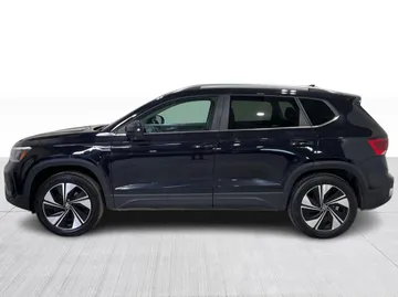 2024 Volkswagen Taos - image 10