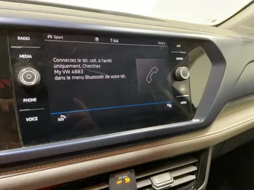 2024 Volkswagen Taos - image 25