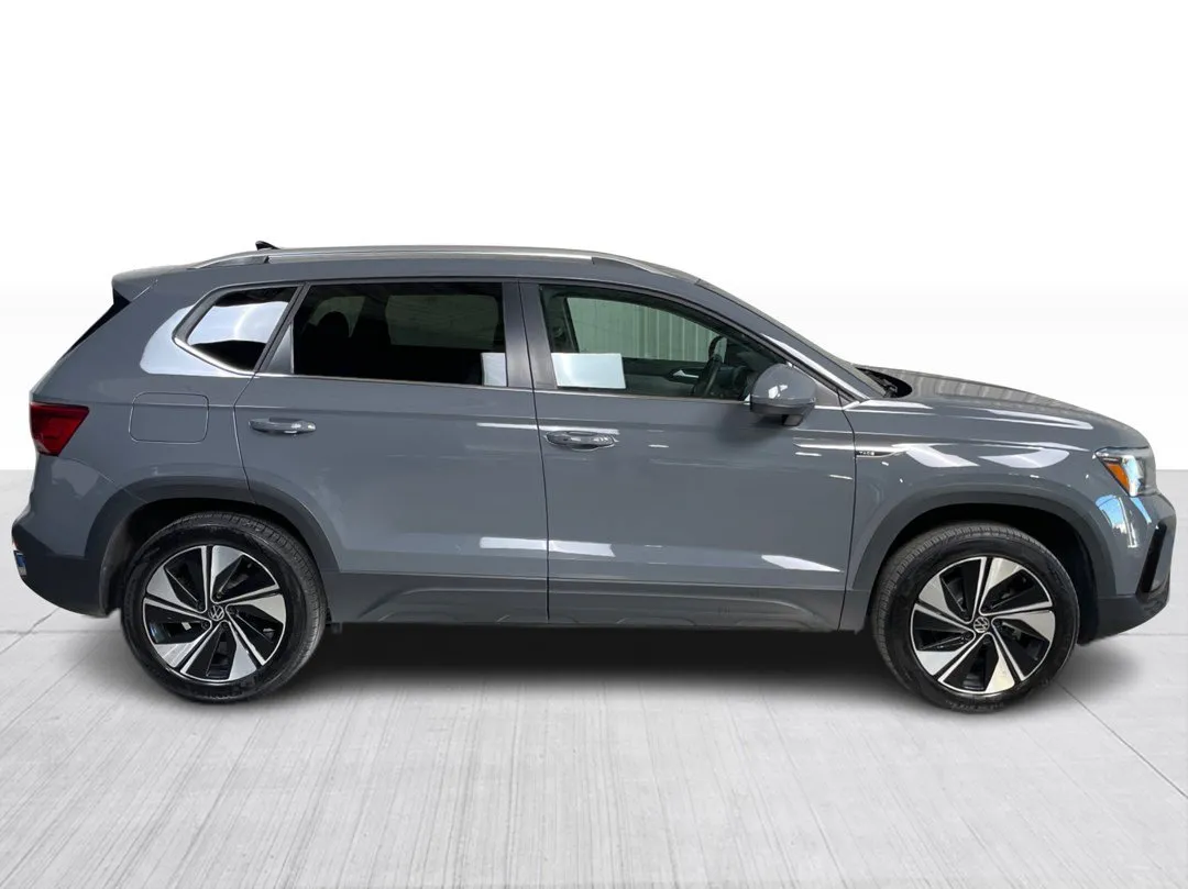 Volkswagen Taos Comfortline 4MOTION 2024, photo 8