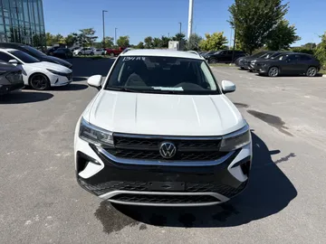2024 Volkswagen Taos - image 2