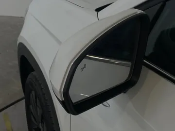 2022 Volkswagen Taos - image 19