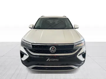 2022 Volkswagen Taos - image 8