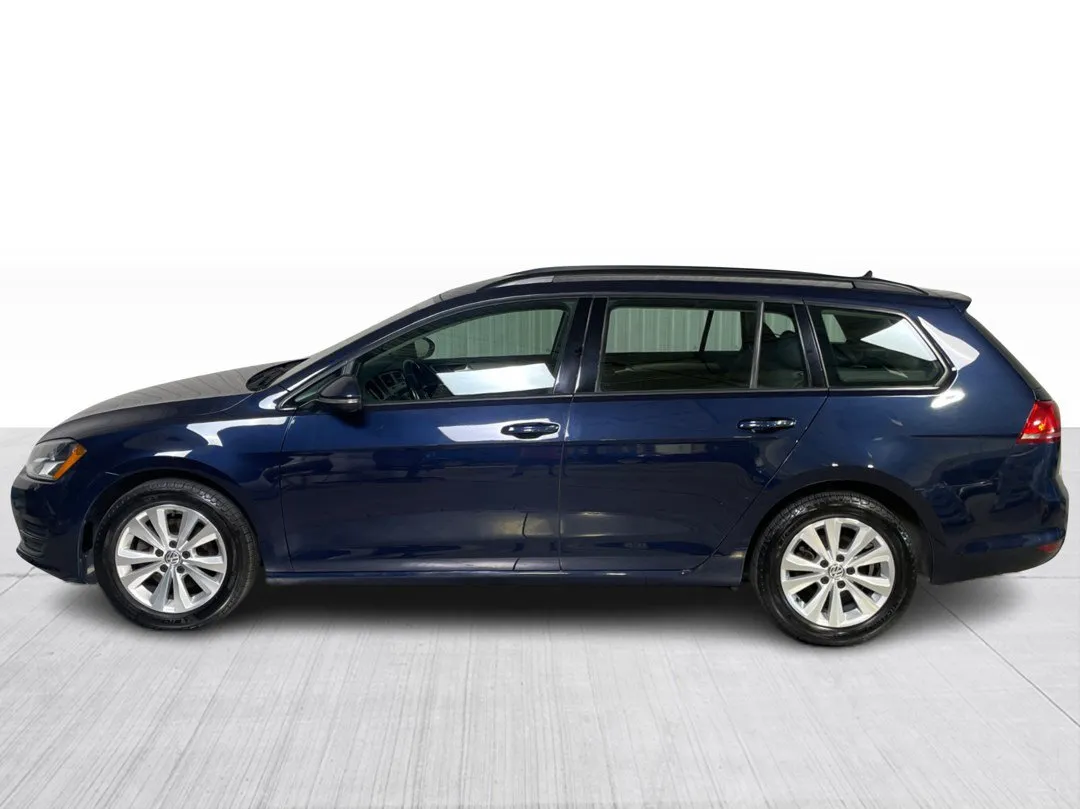 2017 Volkswagen Golf SportWagen — photo 8