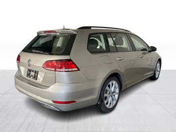 2019 Volkswagen Golf SportWagen - image 15