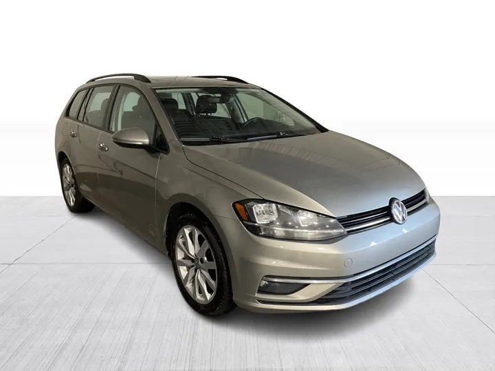 2019 Volkswagen Golf SportWagen - image principale