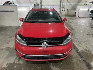 2019 Volkswagen Golf SportWagen - image 2
