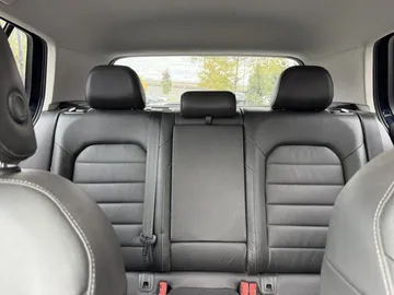 2015 Volkswagen Golf - image 7