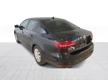 2017 Volkswagen Jetta - image 10