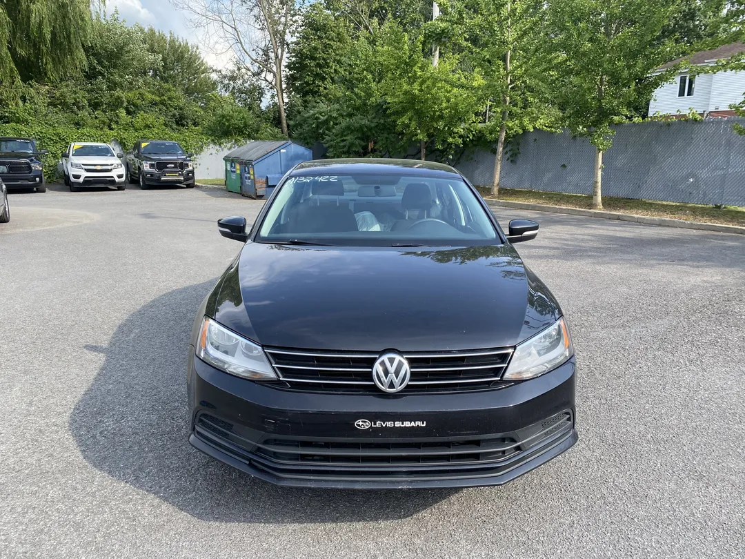 2016 Volkswagen Jetta — photo 2