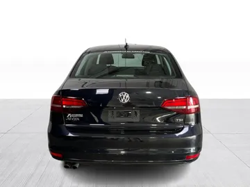 2016 Volkswagen Jetta - image 11